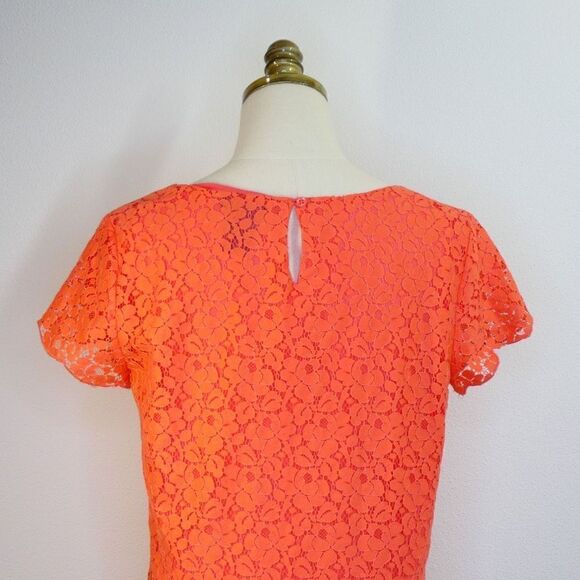Aritzia Talula Short Sleeve Lace Top - Coral - Size Medium - Excellent Condition - Picture 5 of 16
